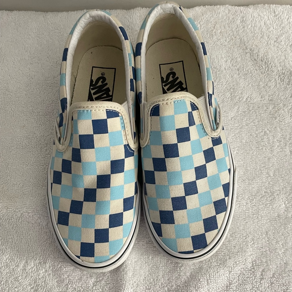 Vans Women’s Checkerboard Blue Topaz Slip On Shoes. NWOT Size 5. #1038